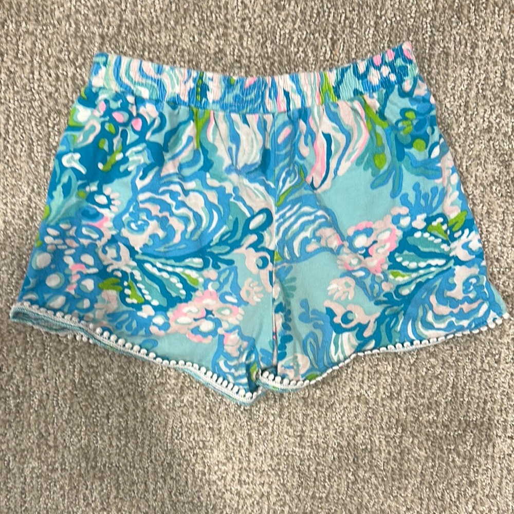 Colorful Patterned Shorts - Picture 4 of 4